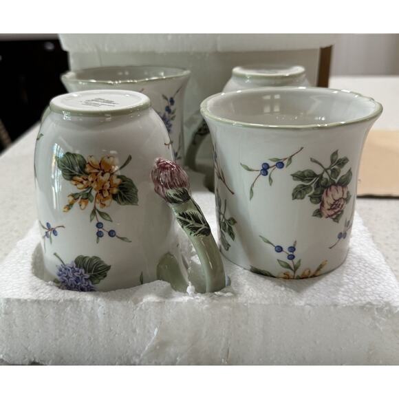 NIB Princess House "Vintage Garden" Green Trim Set of 4 Mugs 4 3/4 Inch Tall - Picture 1 of 9